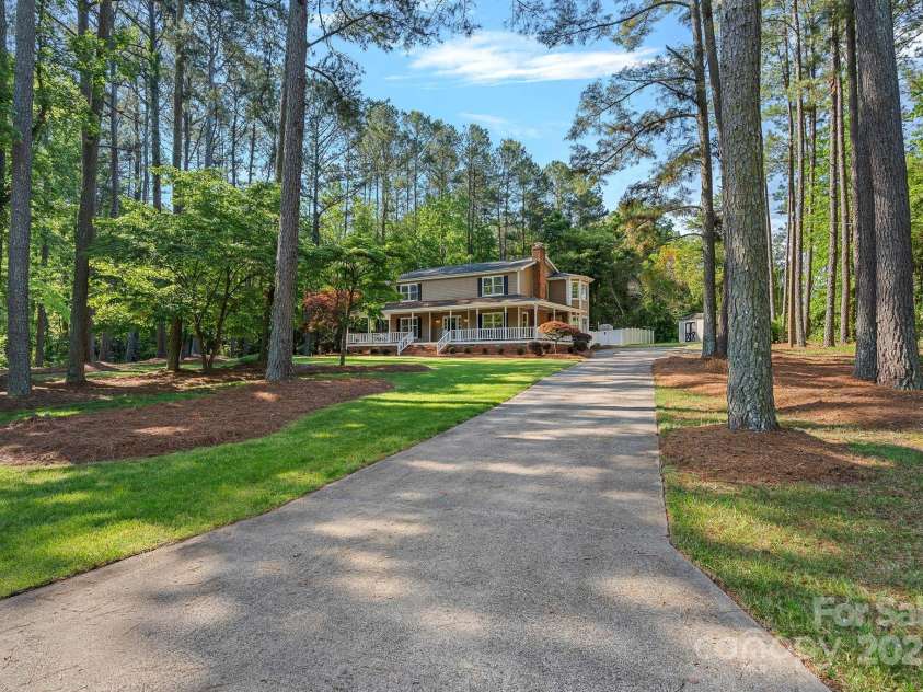 836 Meadowlark Drive, Rock Hill, SC 29732.  MLS# CAR4250285, YatesRealty ID 11471. HUGE yard with trees and privacy!