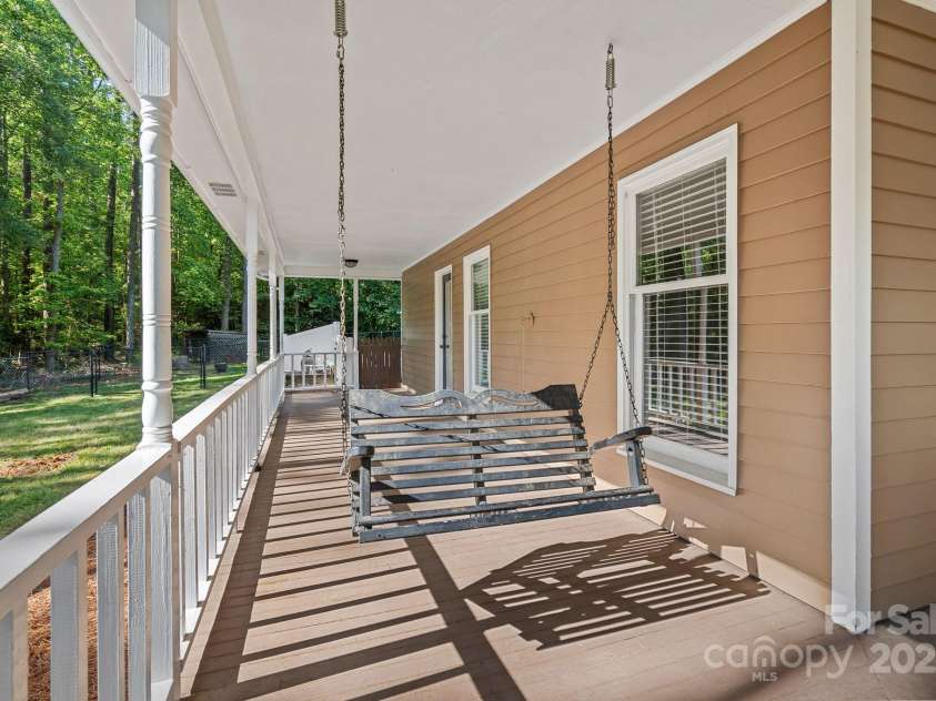 836 Meadowlark Drive, Rock Hill, SC 29732.  MLS# CAR4250285, YatesRealty ID 11471. Relax and enjoy the serenity