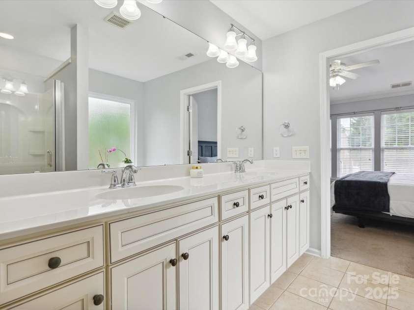 15643 Canmore Street, Charlotte, NC 28277.  MLS# CAR4243855, YatesRealty ID 11472. 