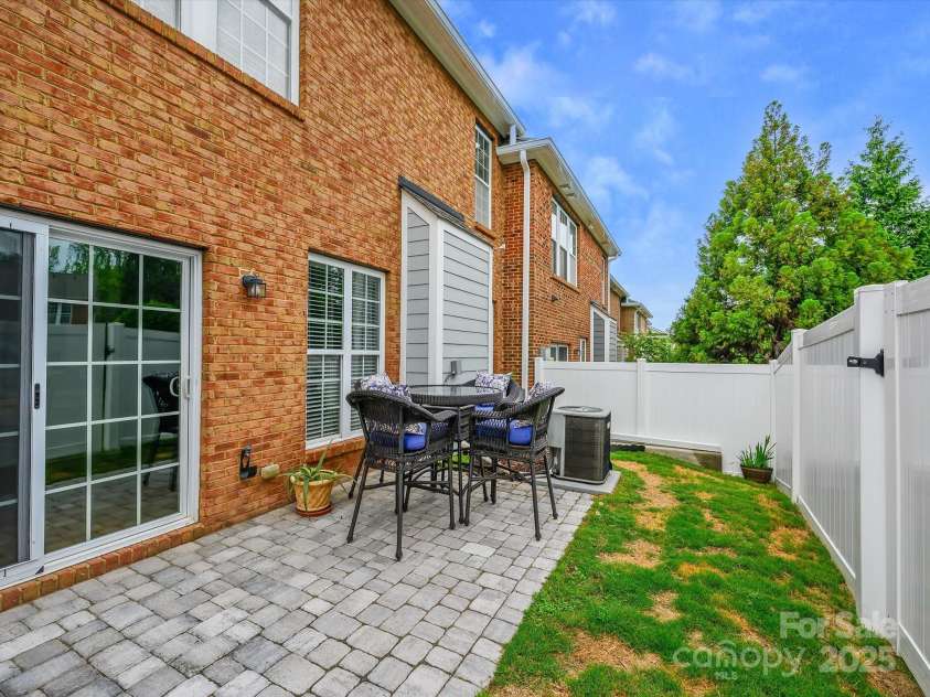 15643 Canmore Street, Charlotte, NC 28277.  MLS# CAR4243855, YatesRealty ID 11472. 