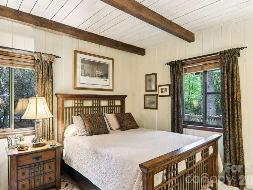 19 High Terrain Drive, Burnsville, NC 28714.  MLS# CAR4292029, YatesRealty ID 11472. 
