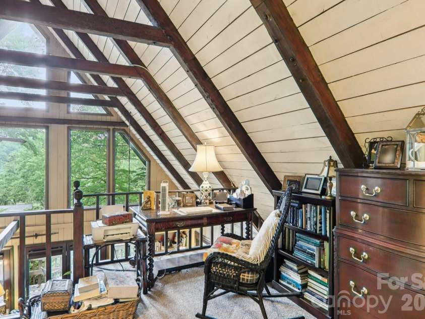 19 High Terrain Drive, Burnsville, NC 28714.  MLS# CAR4292029, YatesRealty ID 11472. 