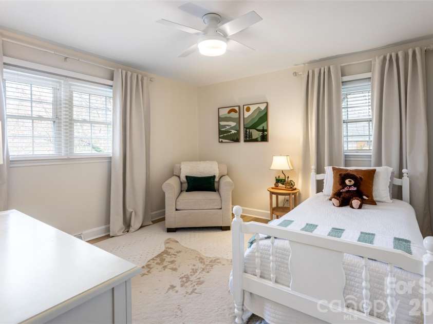 20 Pinehurst Road, Asheville, NC 28805.  MLS# CAR4365209, YatesRealty ID 11473. Guest bedroom 2