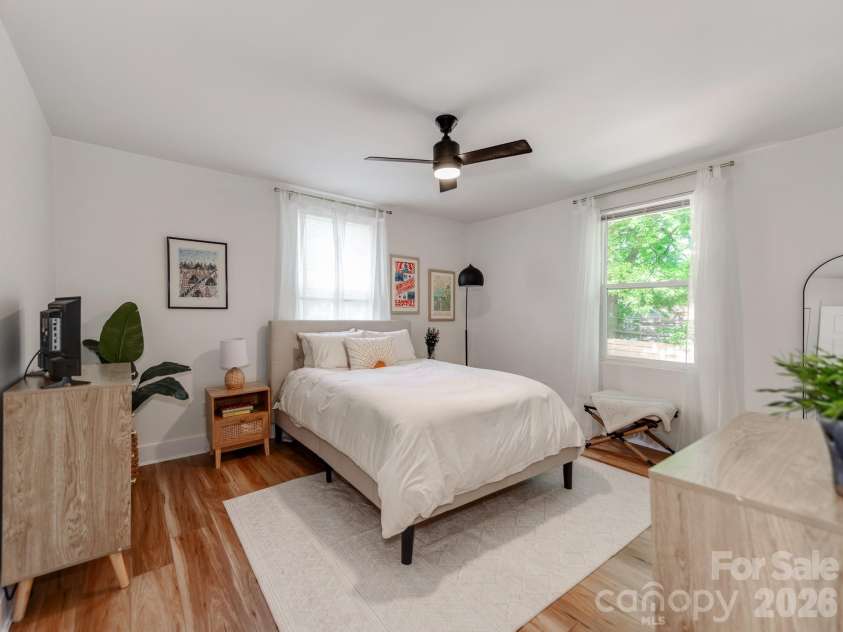 1817 Rush Wind Drive, Charlotte, NC 28206.  MLS# CAR4354080, YatesRealty ID 11474. Primary Bedroom