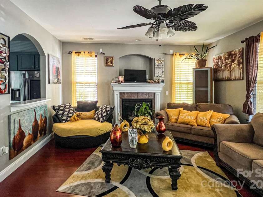 4825 Samuel Richard Street, Kannapolis, NC 28083.  MLS# CAR4249267, YatesRealty ID 11474. 