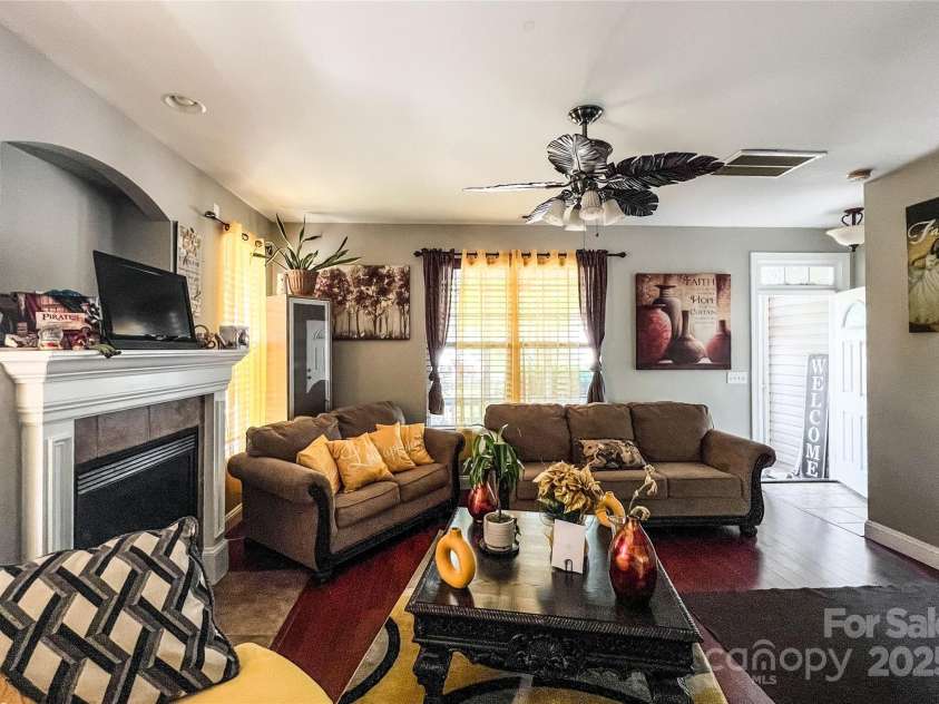 4825 Samuel Richard Street, Kannapolis, NC 28083.  MLS# CAR4249267, YatesRealty ID 11474. 