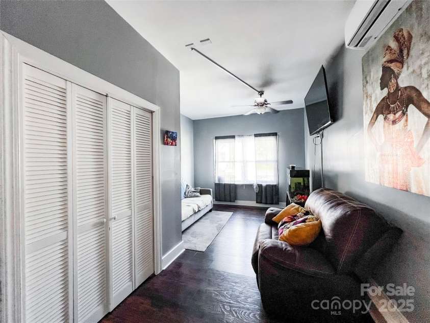 4825 Samuel Richard Street, Kannapolis, NC 28083.  MLS# CAR4249267, YatesRealty ID 11474. 