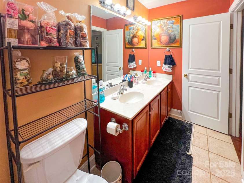 4825 Samuel Richard Street, Kannapolis, NC 28083.  MLS# CAR4249267, YatesRealty ID 11474. 