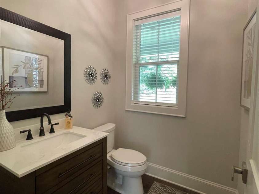 3201 Johnny Cake Lane, Charlotte, NC 28226.  MLS# CAR4255321, YatesRealty ID 11475. 