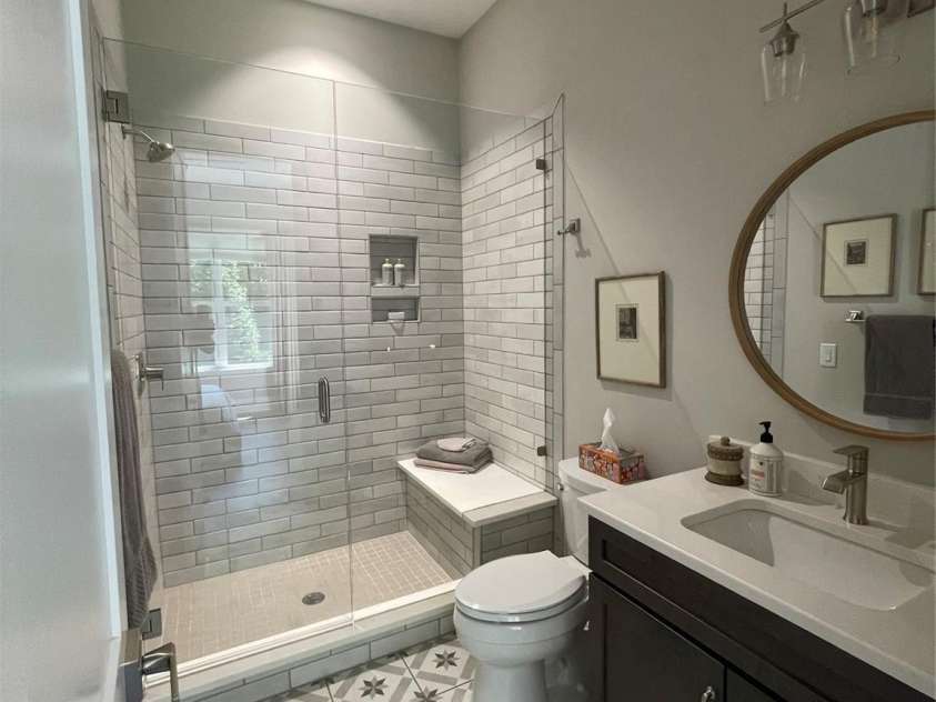 3201 Johnny Cake Lane, Charlotte, NC 28226.  MLS# CAR4255321, YatesRealty ID 11475. 