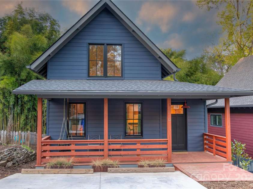 12 Waverly Road, Asheville, NC 28803.  MLS# CAR4256160, YatesRealty ID 11477. Quality '22 Construction in Kenilworth
