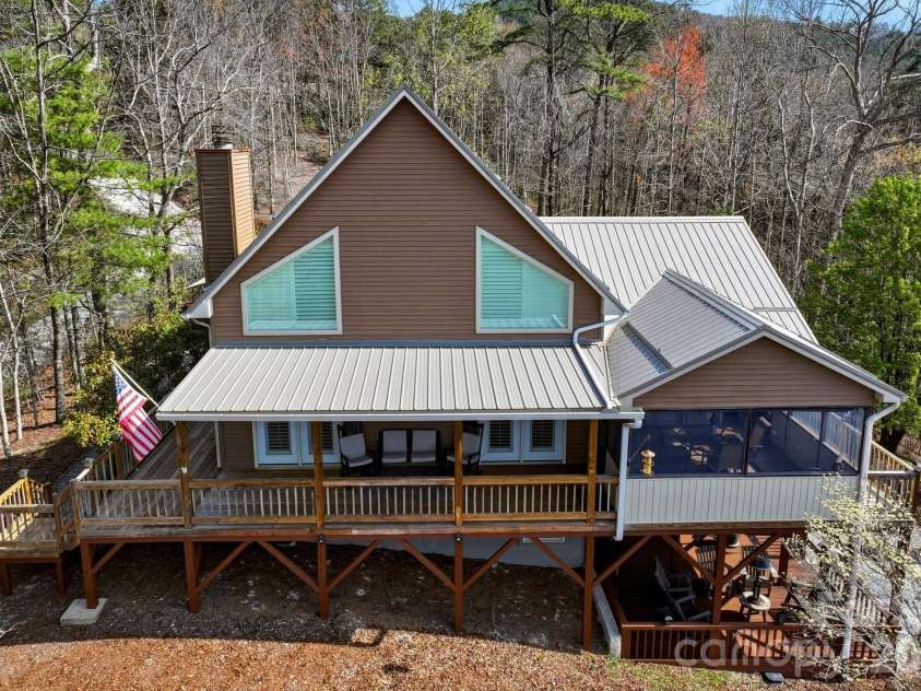 1489 Round Mountain Road, Brevard, NC 28712.  MLS# CAR4360365, YatesRealty ID 11477. 