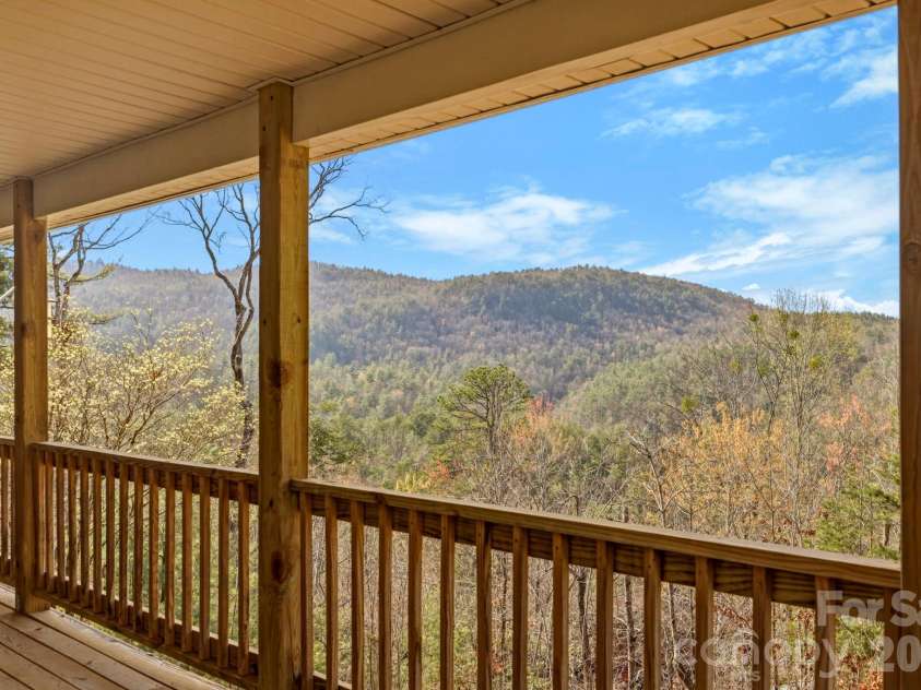 1489 Round Mountain Road, Brevard, NC 28712.  MLS# CAR4360365, YatesRealty ID 11477. 