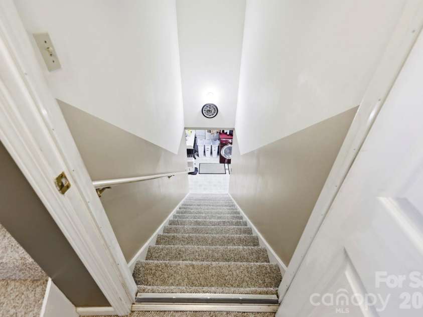 1489 Round Mountain Road, Brevard, NC 28712.  MLS# CAR4360365, YatesRealty ID 11477. 