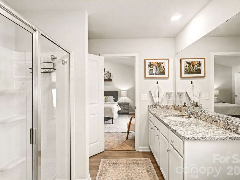 2215 Transatlantic Avenue, Charlotte, NC 28215.  MLS# CAR4349079, YatesRealty ID 11478. Primary bathroom