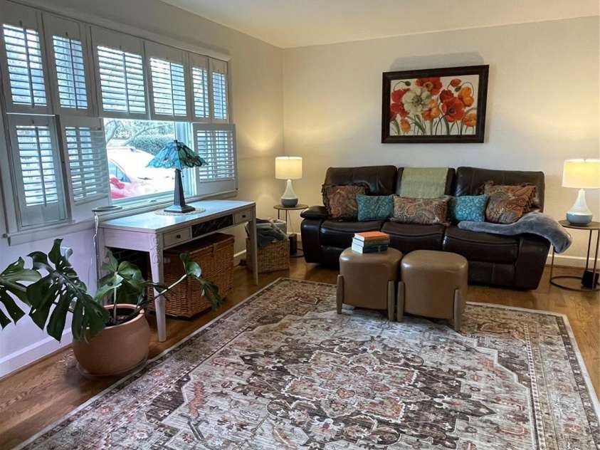 663 14th Avenue, Hickory, NC 28601.  MLS# CAR4206584, YatesRealty ID 1148. 