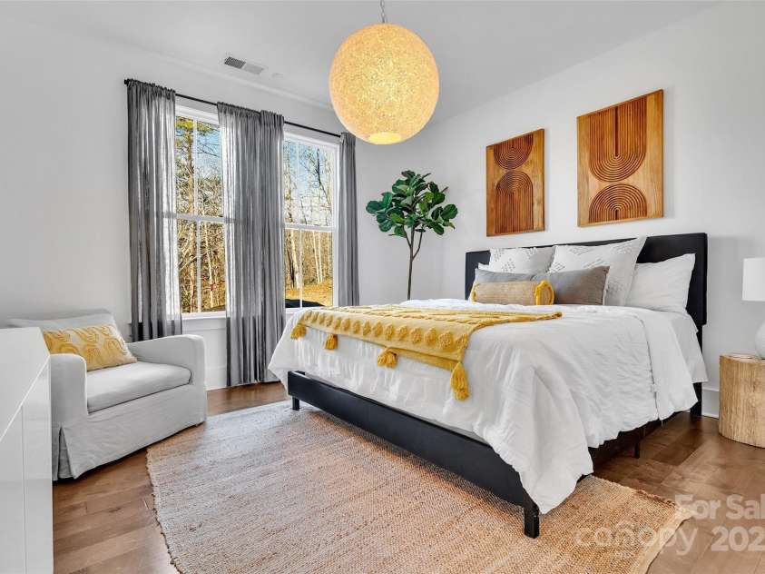 8136 Energy Lane, Catawba, NC 28609.  MLS# CAR4250901, YatesRealty ID 11480. Ground floor bedroom