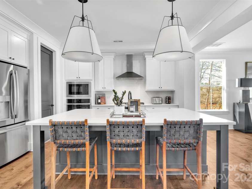 8136 Energy Lane, Catawba, NC 28609.  MLS# CAR4250901, YatesRealty ID 11480. Kitchen