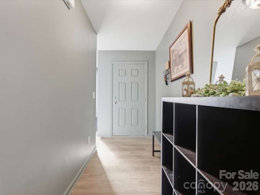 422 Perry Lane, Marshville, NC 28103.  MLS# CAR4359828, YatesRealty ID 11481. 