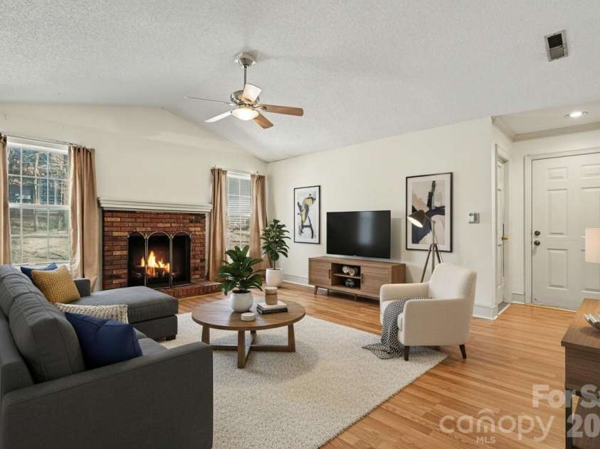 2925 Misty Plum Court, Fort Mill, SC 29715.  MLS# CAR4357136, YatesRealty ID 11482. Virtually staged