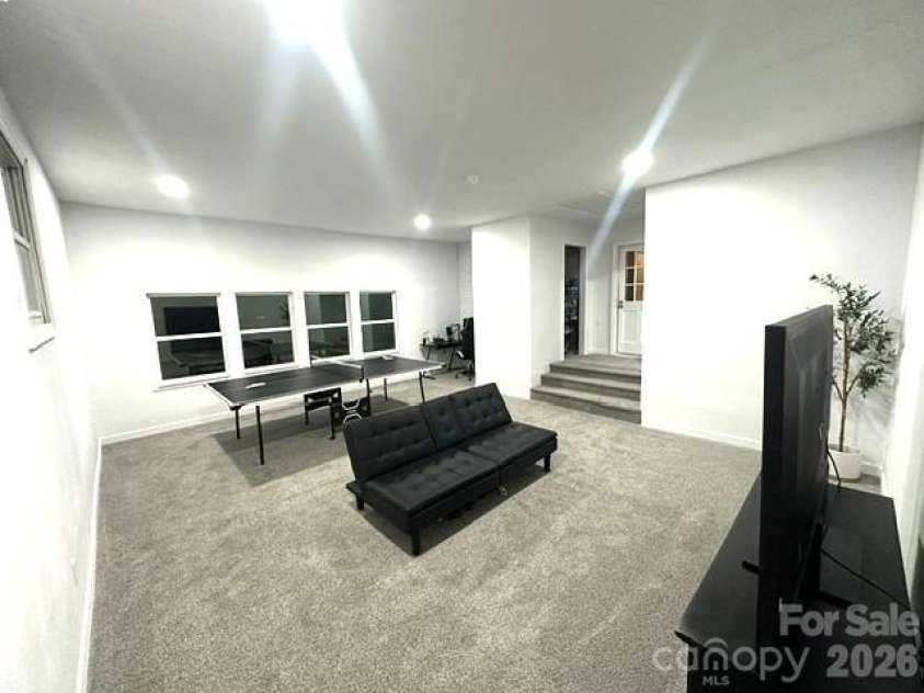 4804 Cedar Court, Gastonia, NC 28056.  MLS# CAR4356344, YatesRealty ID 11483. Could be so many things! 