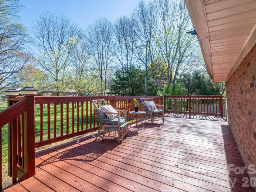4804 Cedar Court, Gastonia, NC 28056.  MLS# CAR4356344, YatesRealty ID 11483. Newly stained deck.