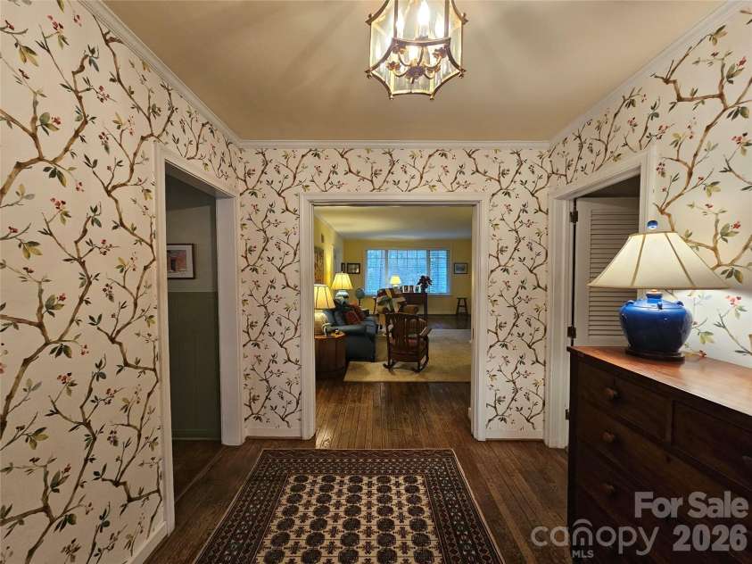 125 Hillside Drive, Shelby, NC 28150.  MLS# CAR4345337, YatesRealty ID 11484. 