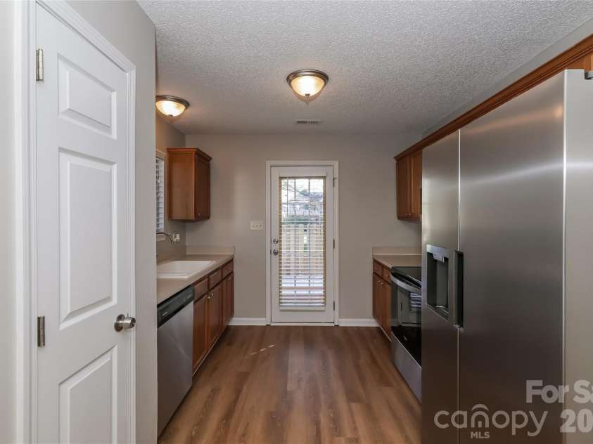 5022 Silabert Avenue, Charlotte, NC 28205.  MLS# CAR4367663, YatesRealty ID 11485. 