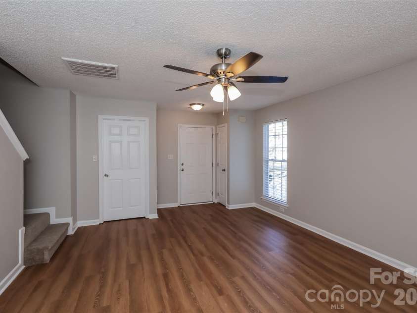 5022 Silabert Avenue, Charlotte, NC 28205.  MLS# CAR4367663, YatesRealty ID 11485. 