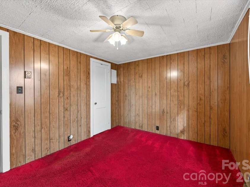 199 Mckinnon Avenue, Concord, NC 28025.  MLS# CAR4359449, YatesRealty ID 11486. 