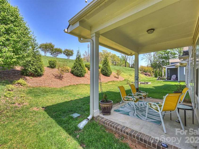 10378 Ambercrest Court, Huntersville, NC 28078.  MLS# CAR4245929, YatesRealty ID 11487. Covered Patio