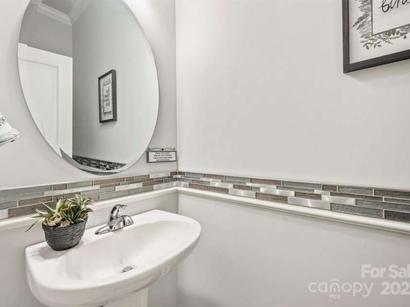 10378 Ambercrest Court, Huntersville, NC 28078.  MLS# CAR4245929, YatesRealty ID 11487. Half Bath Main Level