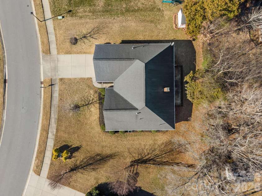 855 Juanita Drive, Concord, NC 28027.  MLS# CAR4337185, YatesRealty ID 11488. 