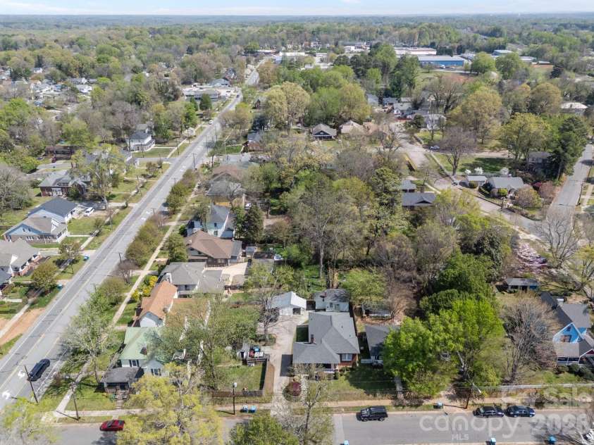 112 Steele Street, Salisbury, NC 28144.  MLS# CAR4360441, YatesRealty ID 11489. 