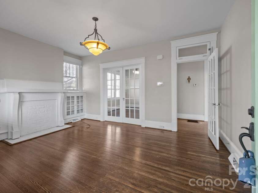 112 Steele Street, Salisbury, NC 28144.  MLS# CAR4360441, YatesRealty ID 11489. 