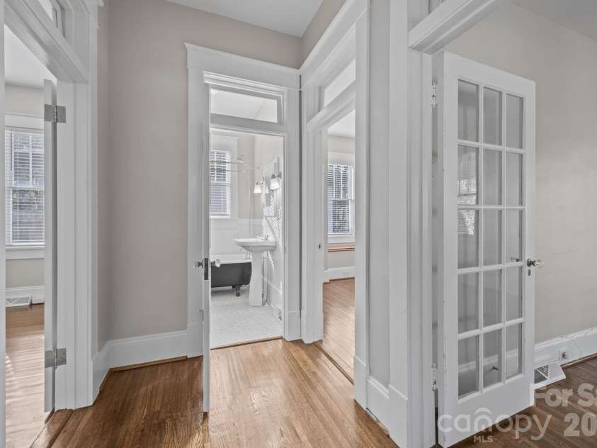 112 Steele Street, Salisbury, NC 28144.  MLS# CAR4360441, YatesRealty ID 11489. 