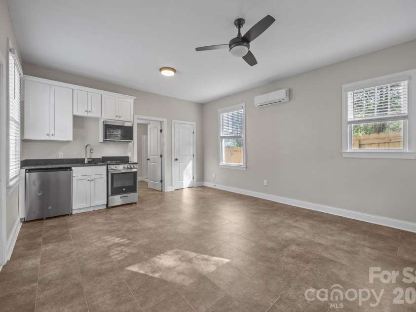 112 Steele Street, Salisbury, NC 28144.  MLS# CAR4360441, YatesRealty ID 11489. 
