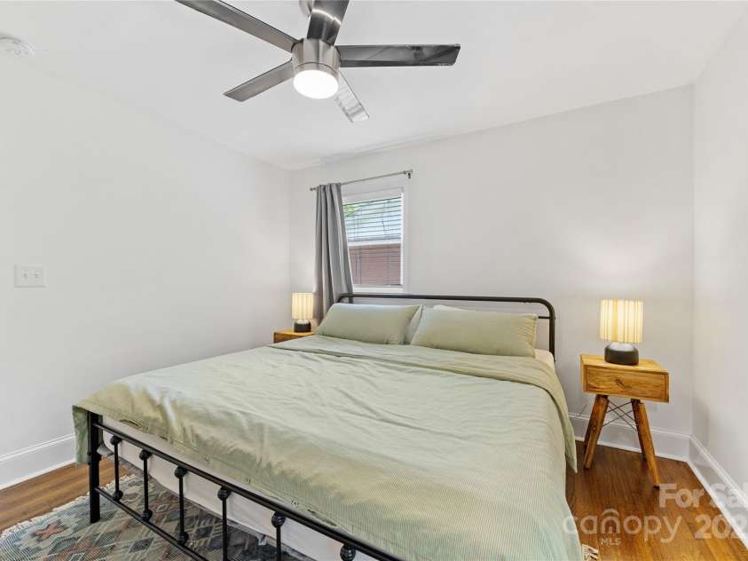 2933 Hilliard Drive, Charlotte, NC 28205.  MLS# CAR4252267, YatesRealty ID 11489. 