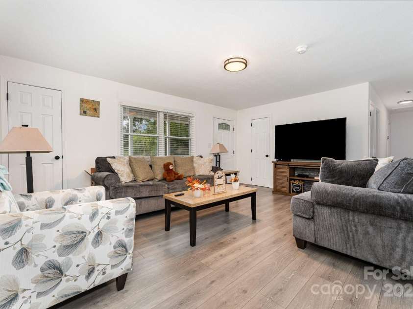 1345 Old Salisbury Road, Statesville, NC 28625.  MLS# CAR4280147, YatesRealty ID 1149. 