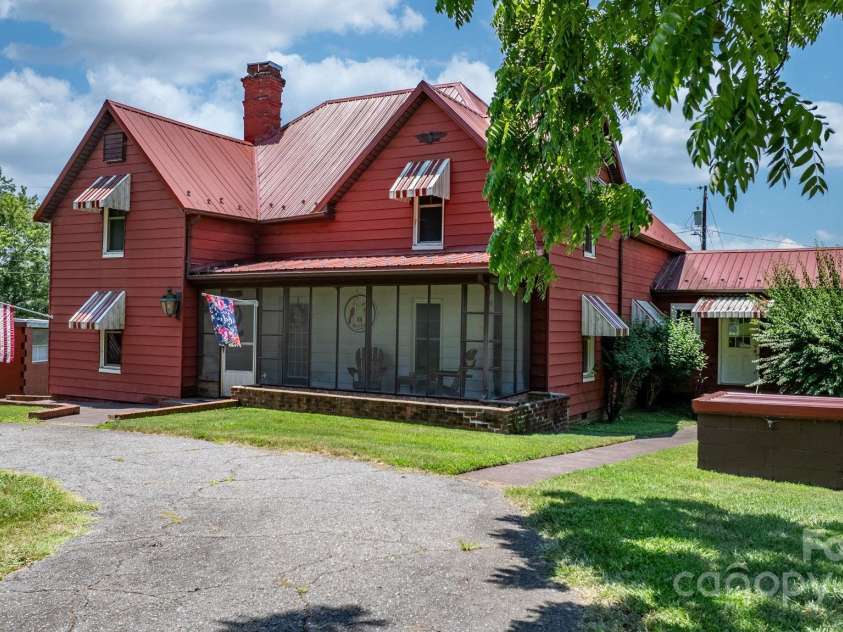 237 Shiloh Church Road, Hickory, NC 28601.  MLS# CAR4275859, YatesRealty ID 1149. 