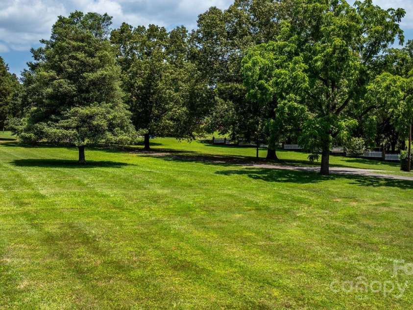 237 Shiloh Church Road, Hickory, NC 28601.  MLS# CAR4275859, YatesRealty ID 1149. 