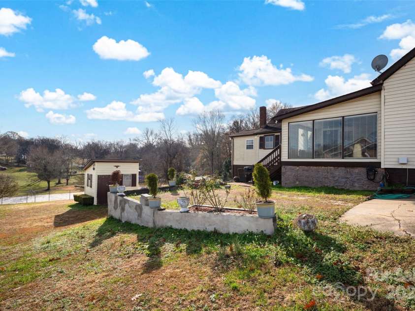 45 Sunderland Road, Concord, NC 28027.  MLS# CAR4208241, YatesRealty ID 1149. 