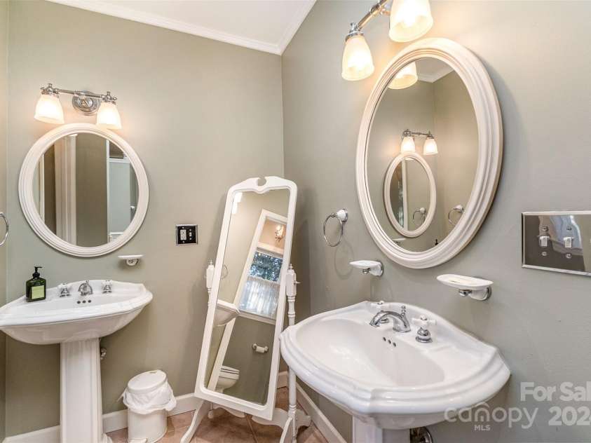 318 Elm Street, Marshville, NC 28103.  MLS# CAR4205783, YatesRealty ID 11490. 