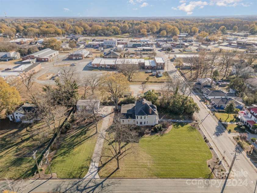 318 Elm Street, Marshville, NC 28103.  MLS# CAR4205783, YatesRealty ID 11490. 