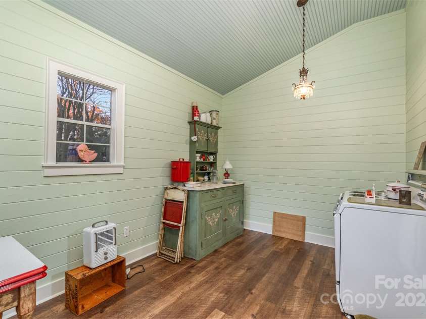 318 Elm Street, Marshville, NC 28103.  MLS# CAR4205783, YatesRealty ID 11490. Side Shed off Garage