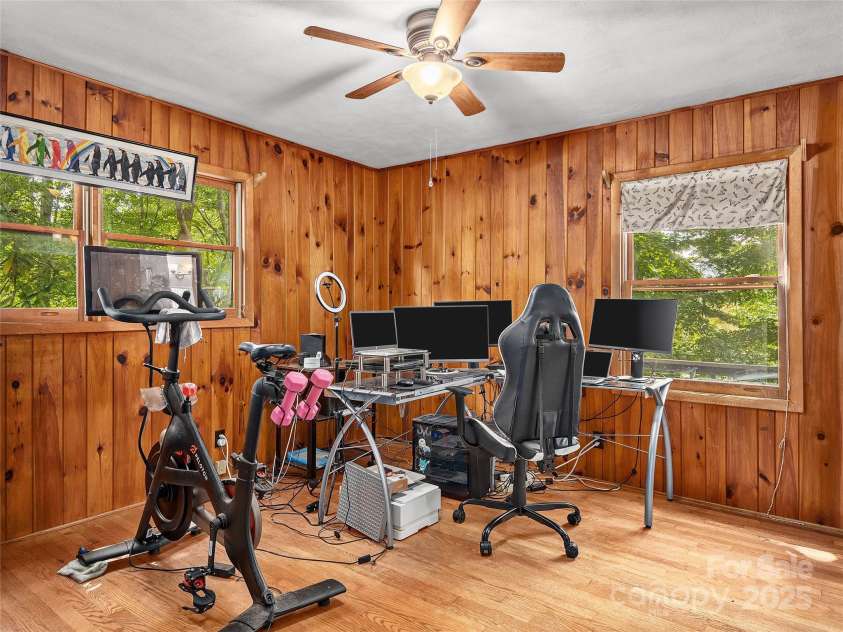 110 Oak Terrace, Arden, NC 28704.  MLS# CAR4207275, YatesRealty ID 11493. 