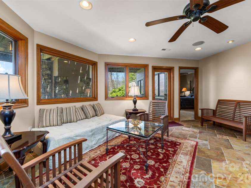 221 Connection Circle, Robbinsville, NC 28771.  MLS# CAR4369746, YatesRealty ID 11498. 