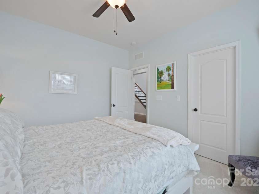 13115 Union Square Drive, Huntersville, NC 28078.  MLS# CAR4247415, YatesRealty ID 11499. Guest suite or second BR on main has walk in closet