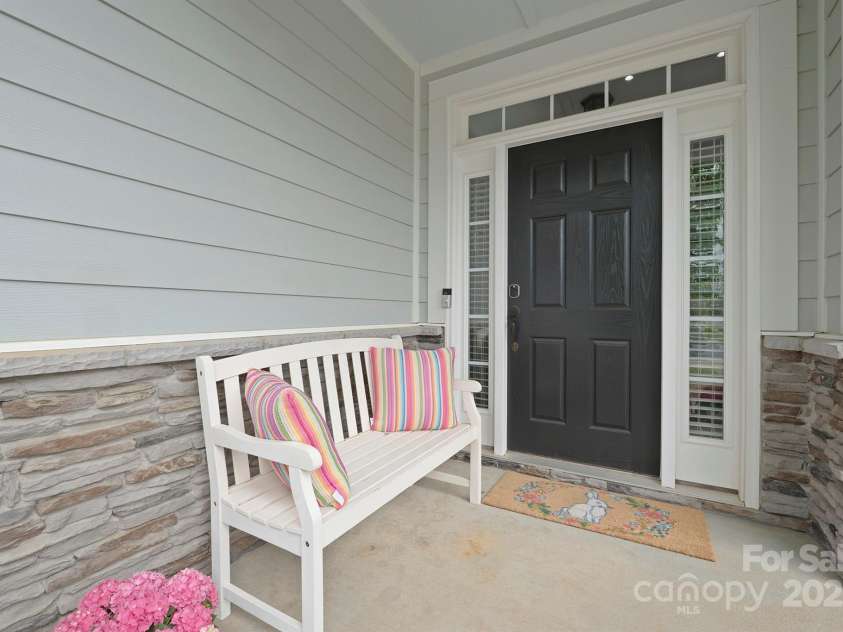 13115 Union Square Drive, Huntersville, NC 28078.  MLS# CAR4247415, YatesRealty ID 11499. Sit and enjoy the view on this covered front porch