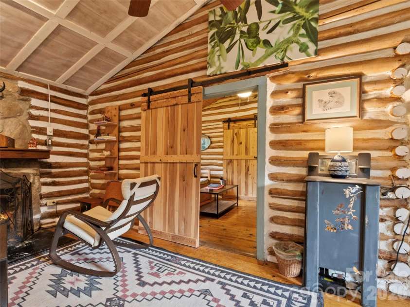 142 Cold Spring Road, Burnsville, NC 28714.  MLS# CAR4369346, YatesRealty ID 11499. 